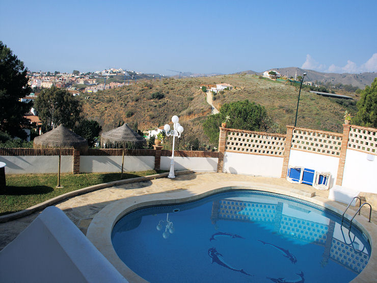 Chalet independiente en alquiler en Benajarafe, Rincón de la Victoria